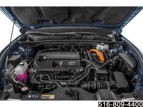 Used 2026 Toyota Crown AWD/4WD image 12