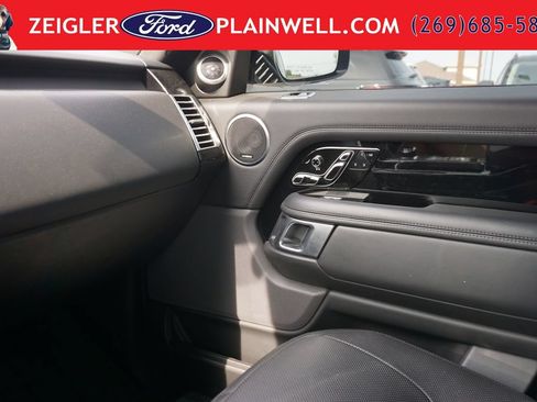 Used 2019 Land Rover Range Rover Supercharged AWD/4WD image 27