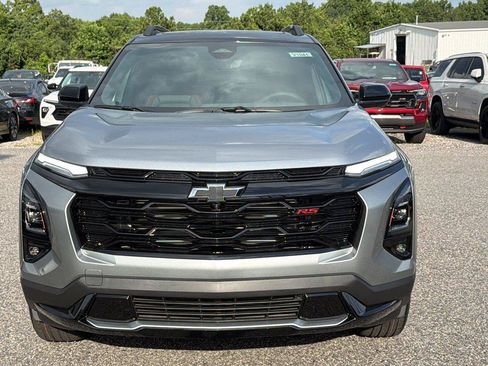 New 2027 Chevrolet Equinox RS w/ Safety and Technology Package FWD image 2