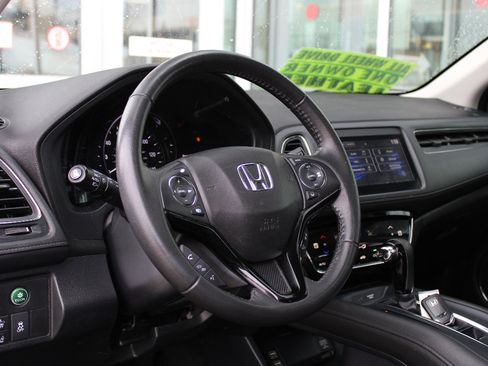 Used 2022 Honda HR-V EX-L image 13