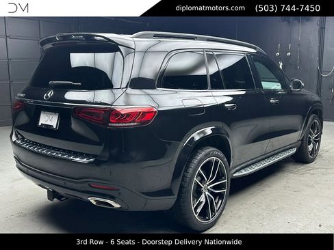 Used 2021 Mercedes-Benz GLS 580 4MATIC image 7