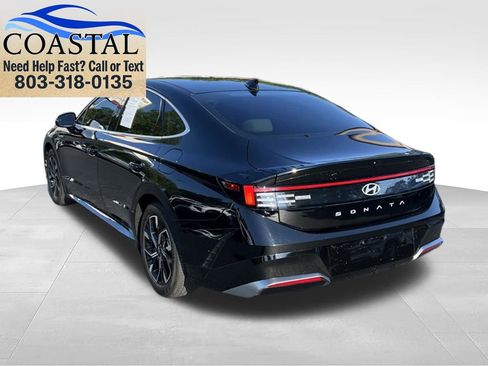 Used 2025 Hyundai Sonata SEL FWD image 8