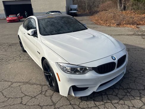 Used 2015 BMW M4 Base image 7