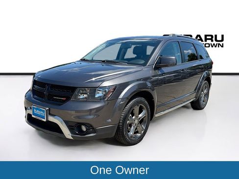 Used 2015 Dodge Journey Crossroad w/ Flexible Seating Group FWD image 3