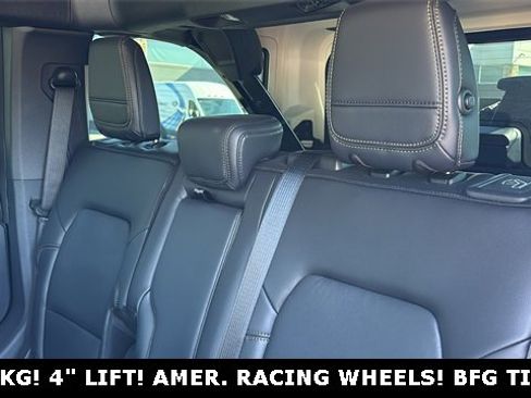 New 2025 Ford Bronco Badlands image 29