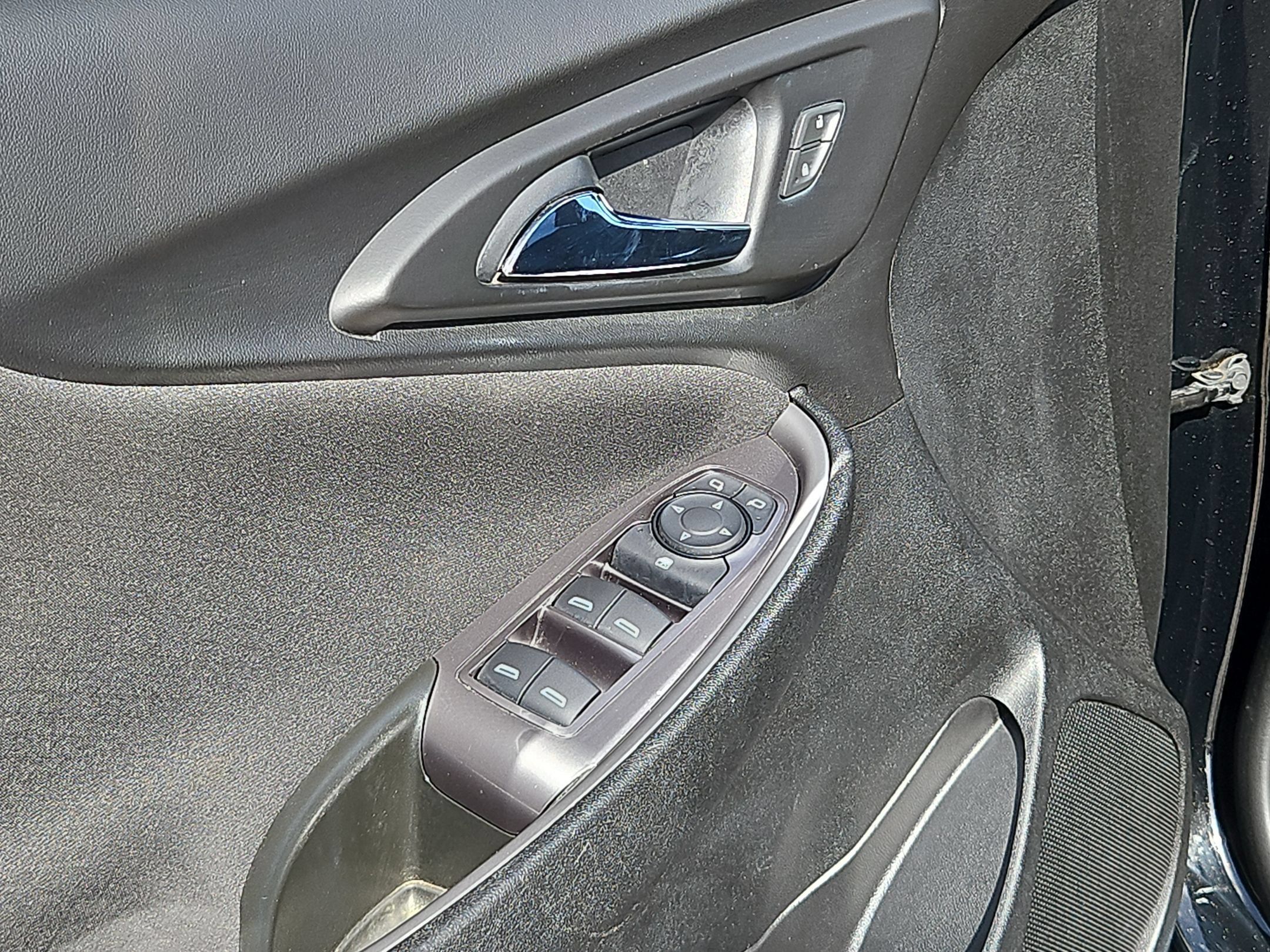 Used 2021 Chevrolet Malibu LS w/ LPO, Convenience Package 1 FWD image 12