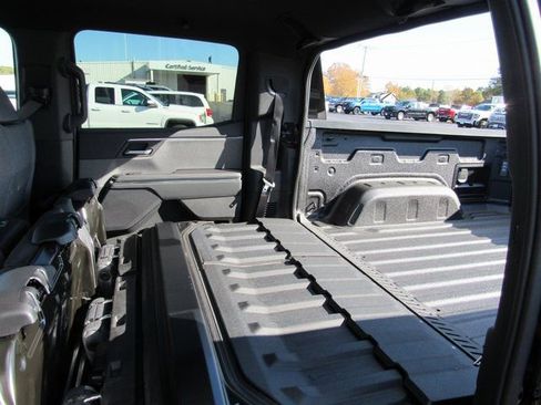 New 2026 GMC Sierra EV Elevation w/ Premium Package image 32