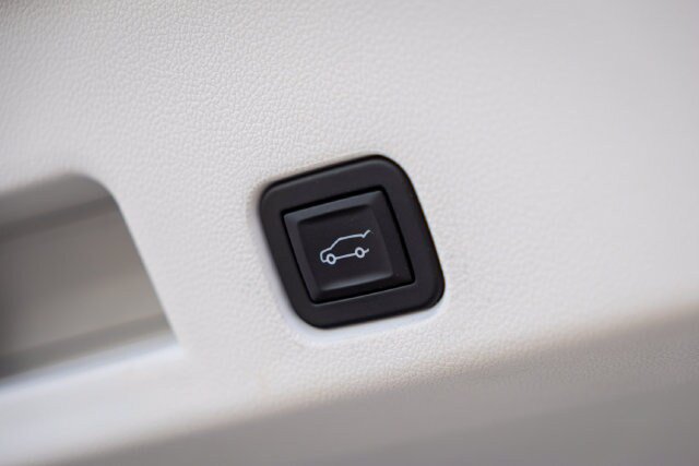 Used 2024 GMC Acadia Denali w/ Super Cruise Package AWD/4WD image 18
