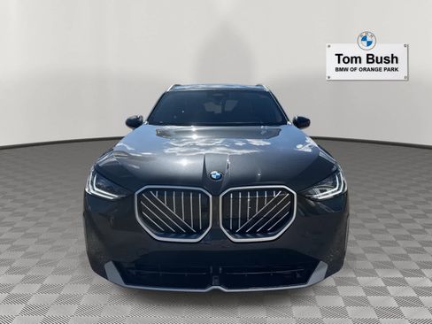 New 2026 BMW X3 xDrive30 w/ Premium Package image 2