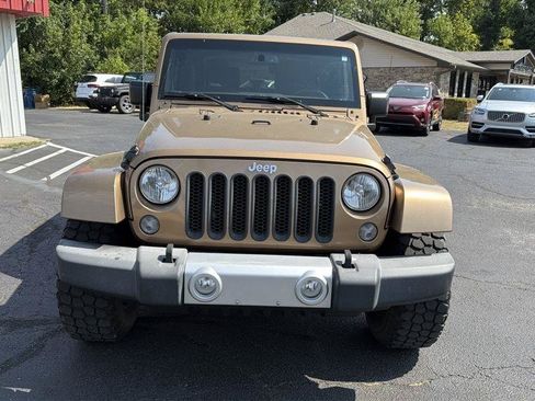 Used 2015 Jeep Wrangler Sahara w/ Dual Top Group AWD/4WD image 2
