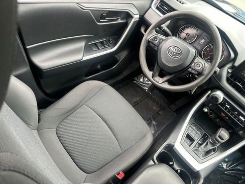 Certified 2021 Toyota RAV4 LE w/ Carpet Mat Package (TMS) image 25