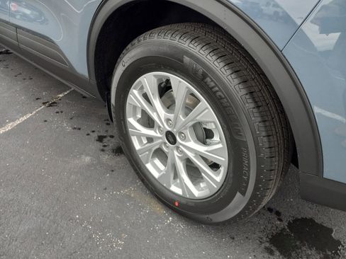 New 2026 Ford Escape Active w/ Cold Weather Package image 10