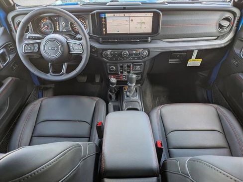New 2026 Jeep Wrangler Unlimited Rubicon AWD/4WD image 15