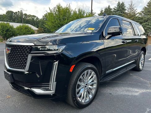 Used 2024 Cadillac Escalade ESV Premium Luxury w/ Performance Package AWD/4WD image 65