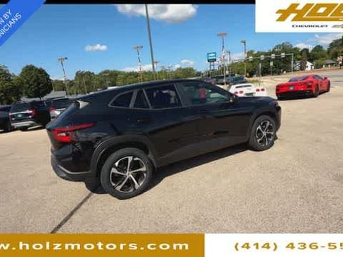 Certified 2024 Chevrolet Trax RS w/ Driver Confidence Package FWD image 8