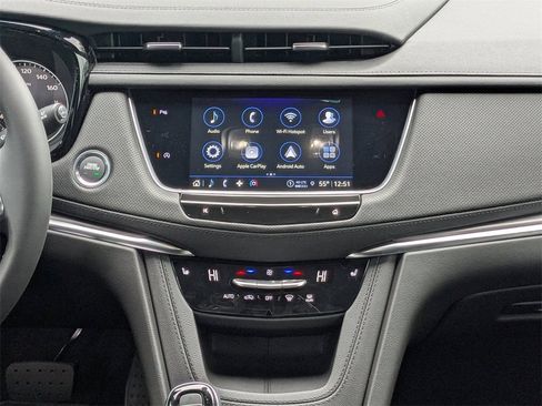 New 2026 Cadillac XT5 Luxury w/ LPO, Floor Liner Package image 19