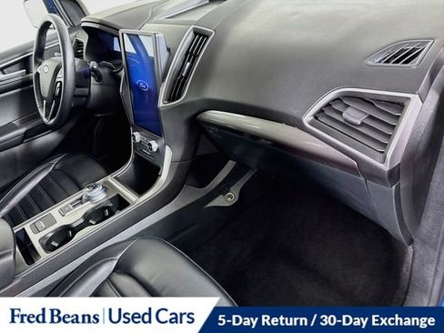 Used 2024 Ford Edge SEL AWD/4WD image 35