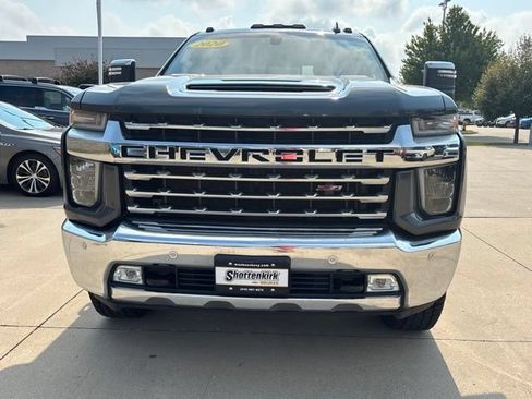 Used 2020 Chevrolet Silverado 2500 LTZ w/ LTZ Plus Package AWD/4WD image 3