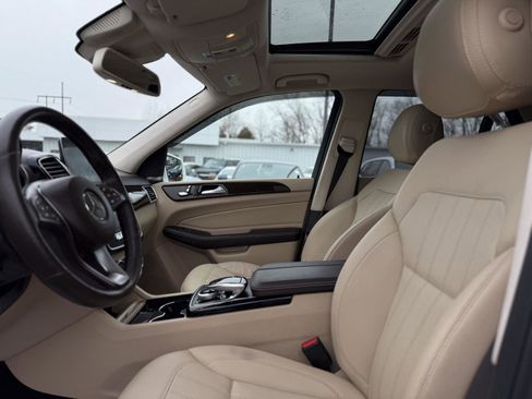 Used 2018 Mercedes-Benz GLE 350 4MATIC image 12