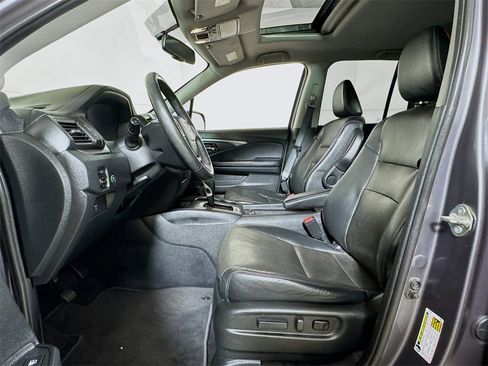 Used 2019 Honda Ridgeline RTL-T image 19