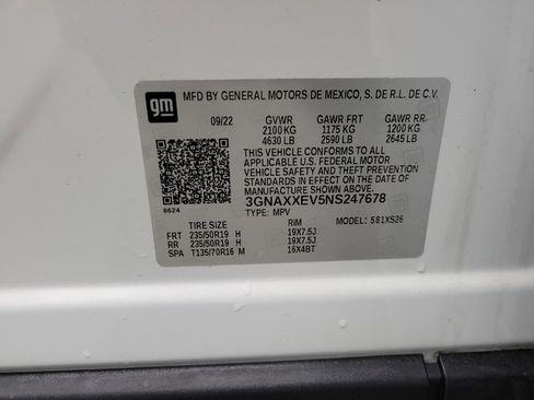 Used 2022 Chevrolet Equinox Premier image 33