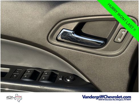 Used 2018 Chevrolet Colorado Z71 w/ Z71 Midnight Edition AWD/4WD image 19