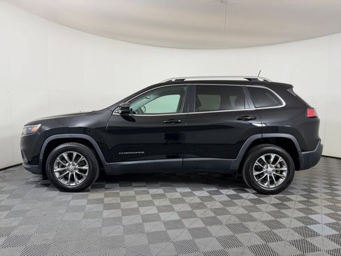 Used 2020 Jeep Cherokee Latitude Plus w/ Comfort/Convenience Group FWD image 2