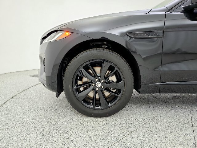 New 2026 Jaguar F-PACE R-Dynamic S AWD/4WD image 29