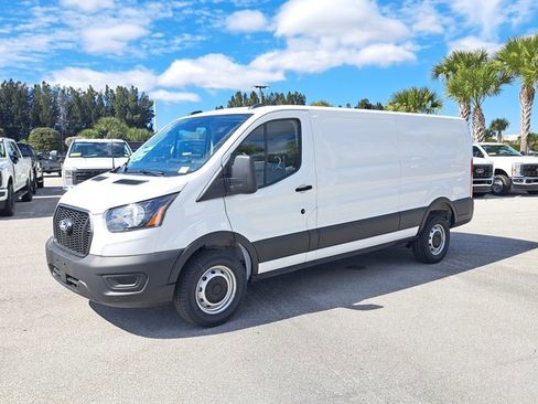 New 2026 Ford Transit 250 Low Roof w/ Load Area Protection Package RWD image 4