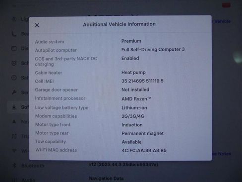 Used 2023 Tesla Model Y Long Range image 10