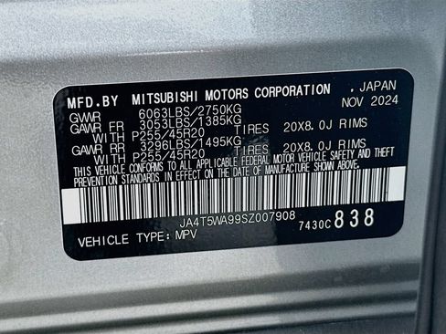 Used 2025 Mitsubishi Outlander SEL Black Edition AWD/4WD image 35