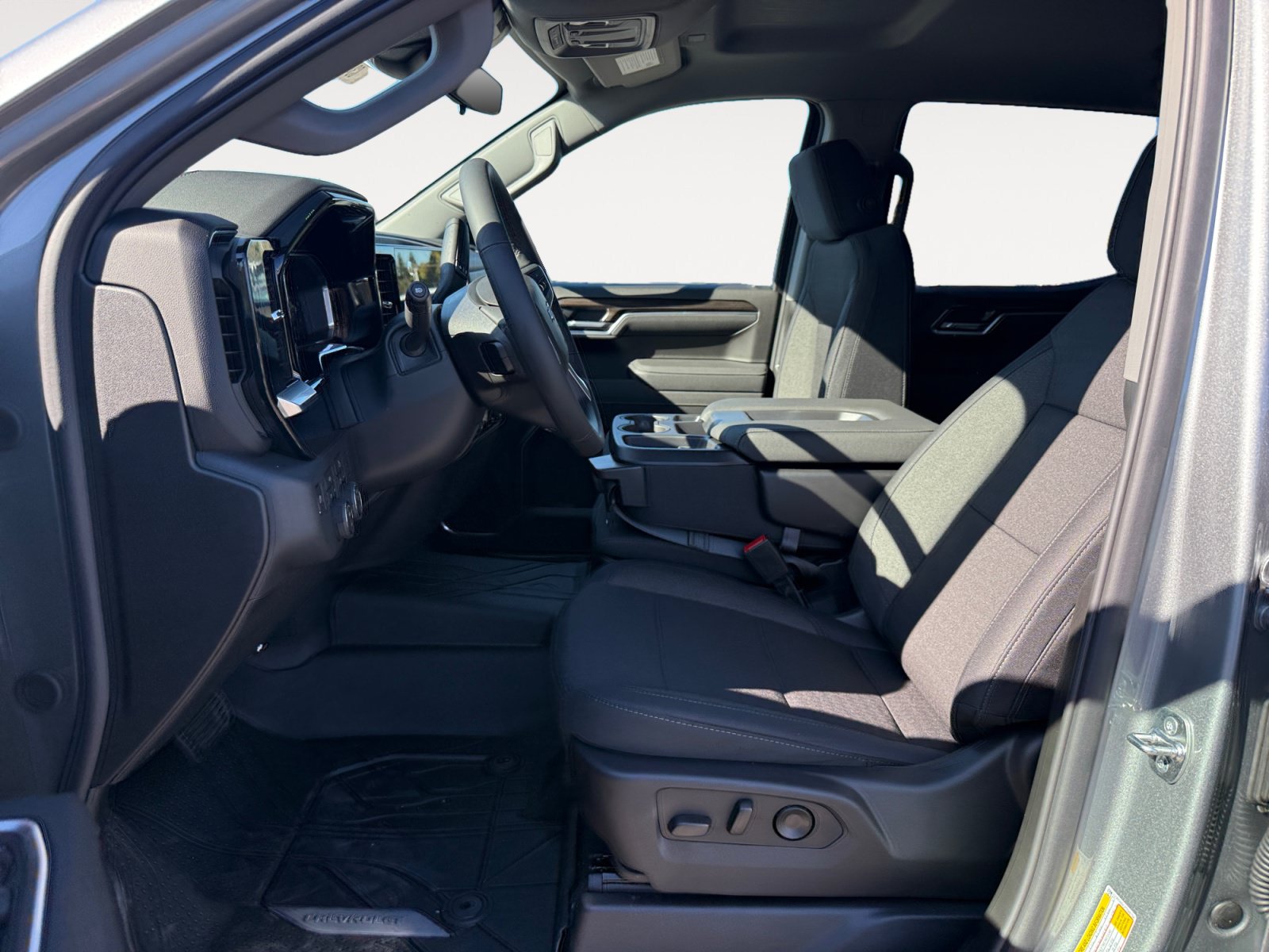 New 2026 Chevrolet Silverado 1500 RST w/ RST Select Package AWD/4WD image 10