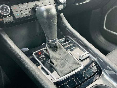 Used 2023 Jeep Compass Latitude image 17