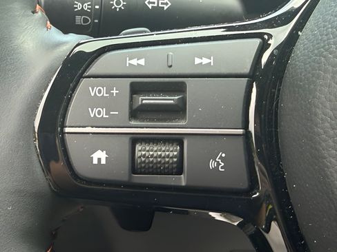 Used 2024 Honda CR-V Sport Touring image 16