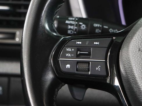 Used 2024 Honda Pilot EX-L image 13