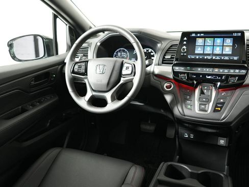 Certified 2026 Honda Odyssey Sport-L image 9