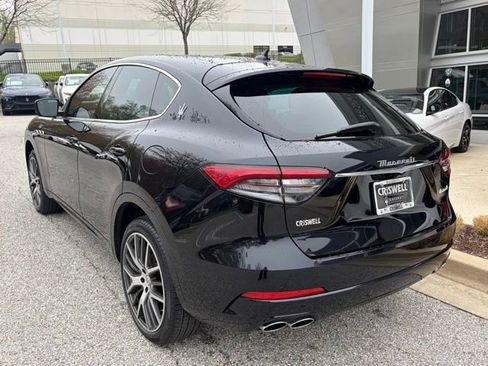Used 2022 Maserati Levante GT AWD/4WD image 7