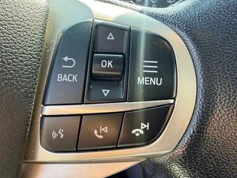 Used 2021 Ford Explorer XLT w/ Equipment Group 202A image 22