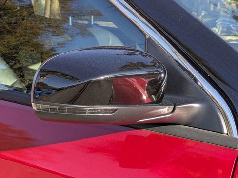 Used 2025 Jeep Compass Limited image 12