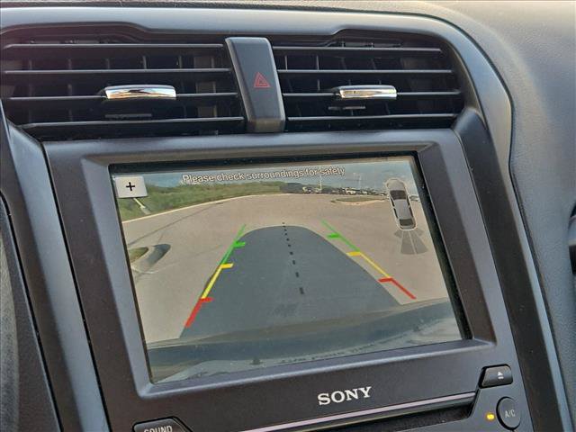 Used 2019 Ford Fusion Titanium FWD image 10