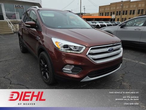 Used 2018 Ford Escape Titanium AWD/4WD image 1