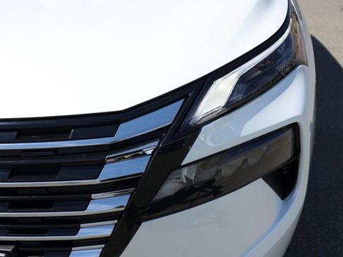 New 2026 Nissan Rogue SV image 10