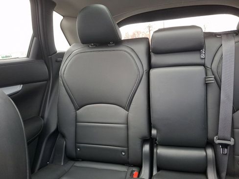 Used 2019 INFINITI QX50 Luxe w/ Navigation Package image 14