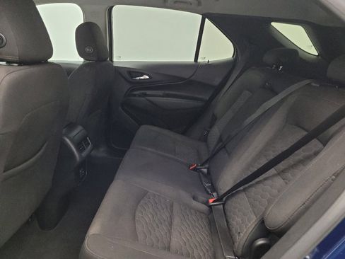 Used 2019 Chevrolet Equinox LT FWD image 18