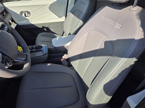 New 2026 Hyundai Ioniq 5 SEL image 13