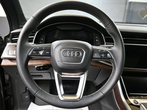 Used 2026 Audi Q7 3.0T Premium Plus w/ Premium Plus Package AWD/4WD image 24