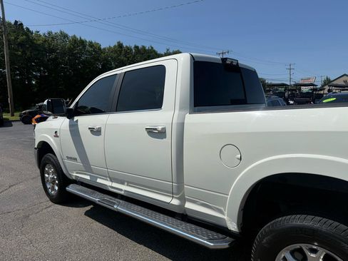 Used 2019 RAM 2500 Laramie AWD/4WD image 6