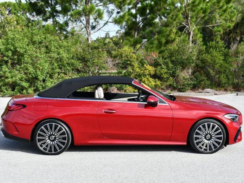 Used 2024 Mercedes-Benz CLE 300 4MATIC Cabriolet image 48