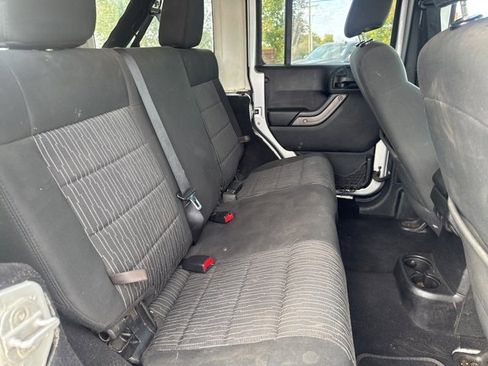 Used 2011 Jeep Wrangler Unlimited Sport image 15