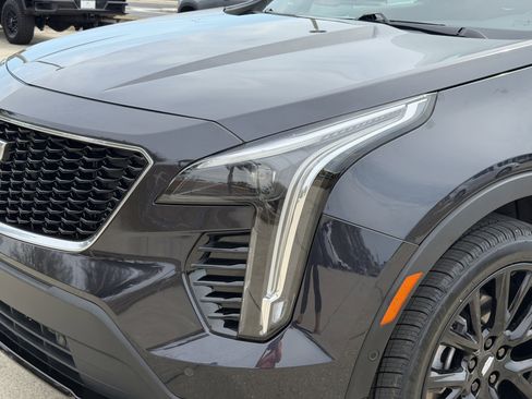 Certified 2023 Cadillac XT4 Sport image 8